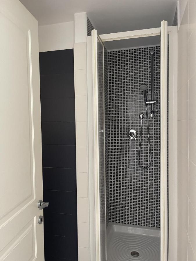Ami House Roma Apartment Ngoại thất bức ảnh